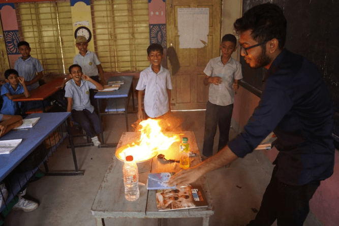 Mukto Akash Pathsala